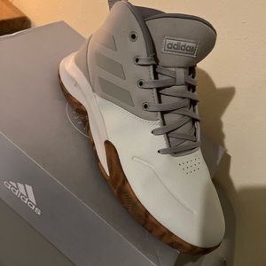 Never worn men’s 10.5 adidas high tops